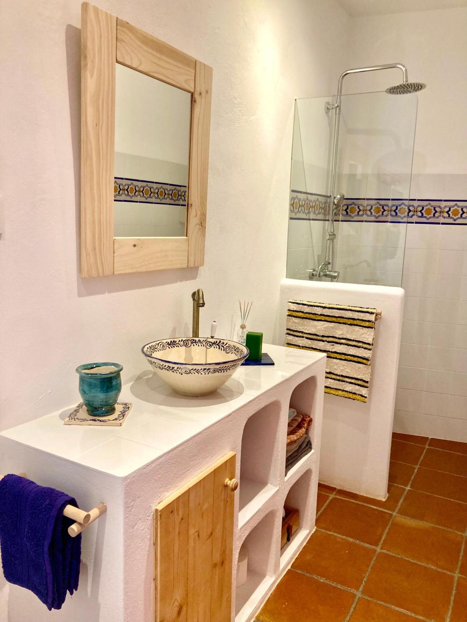 Cortijo De La Fuente Con Vistas Impresionantes Y Playas A 20 Minutos Holiday home *